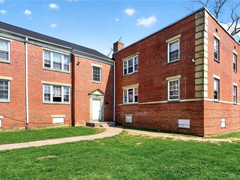 2662 N Main Street, Dayton, OH 45405 Photo 4