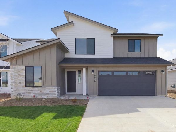6629 W Redwood Creek Dr, Meridian, ID 83646