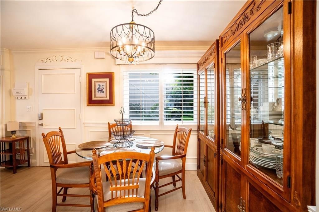 388 4th Ave S, Unit 388, Naples, FL 34102 Photo