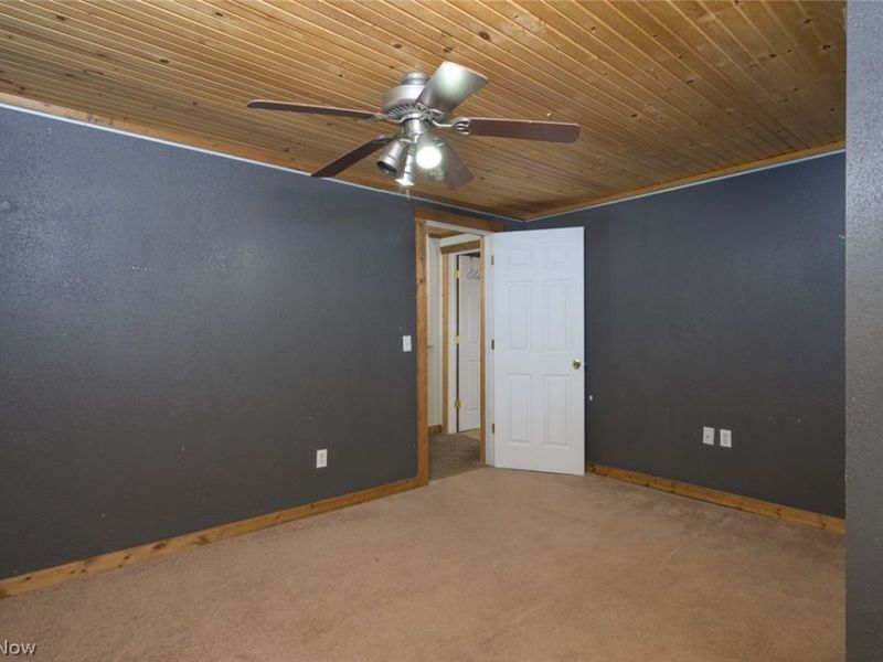 204 S Prospect Avenue, Hartville, OH 44632 Photo 21