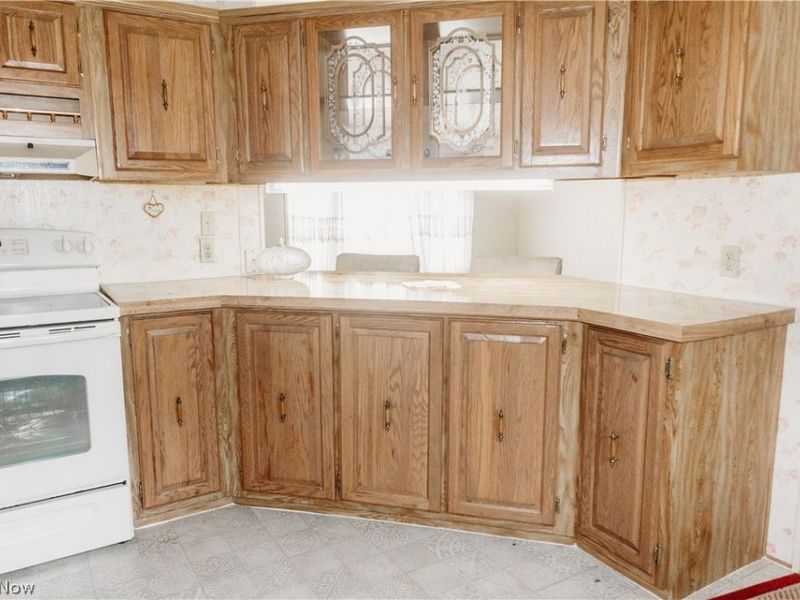 3995 Victory Avenue, Louisville, OH 44641 Photo 7