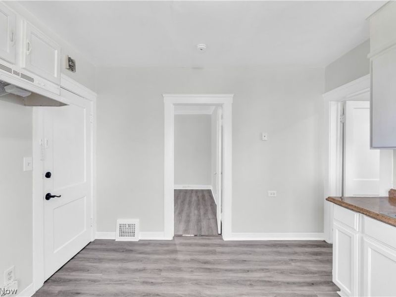 1221 E 168th Street, Unit UP, Cleveland, OH 44110 Photo 16