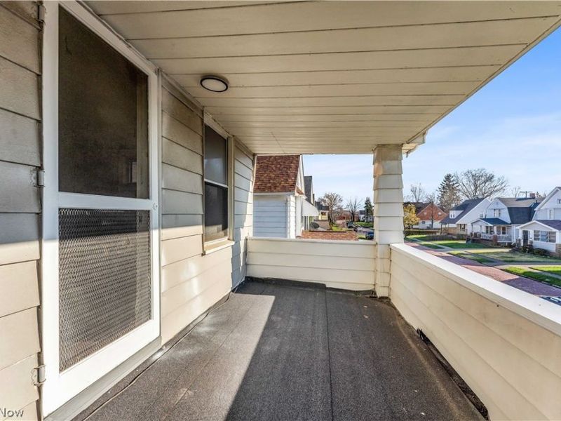 1221 E 168th Street, Unit UP, Cleveland, OH 44110 Photo 4