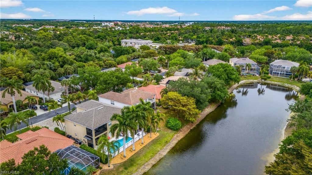 9935 Colonial Walk N, Estero, FL 33928 Photo