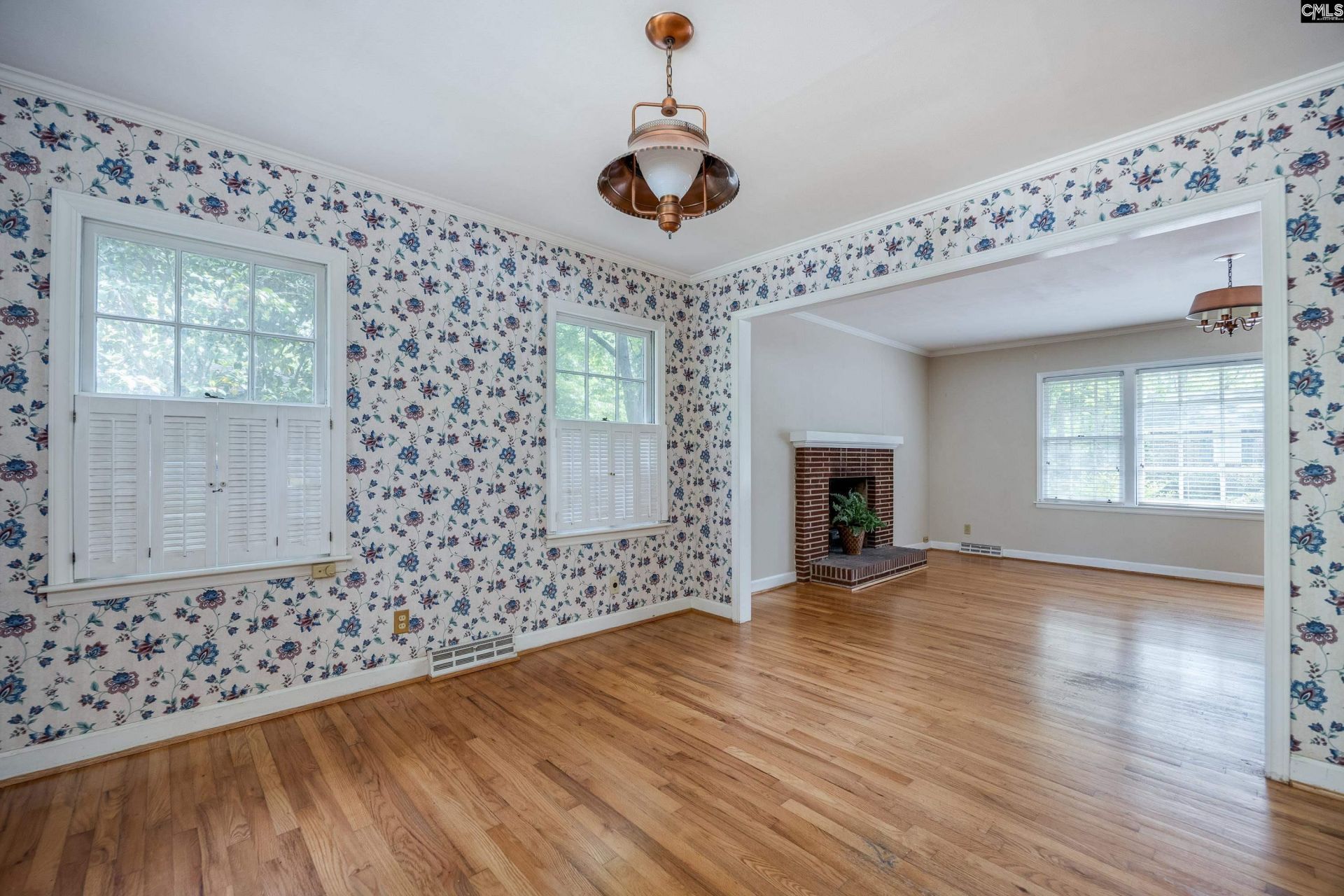 331 Bond Street Photo 19