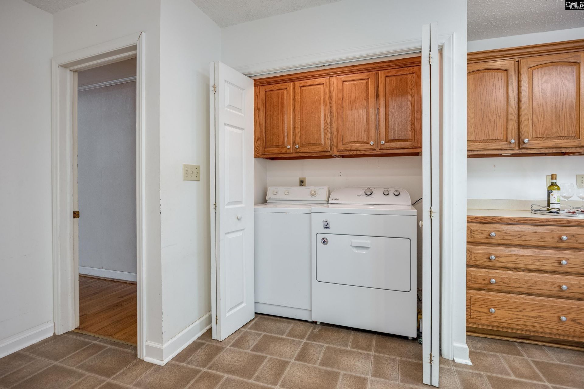 331 Bond Street Photo 26