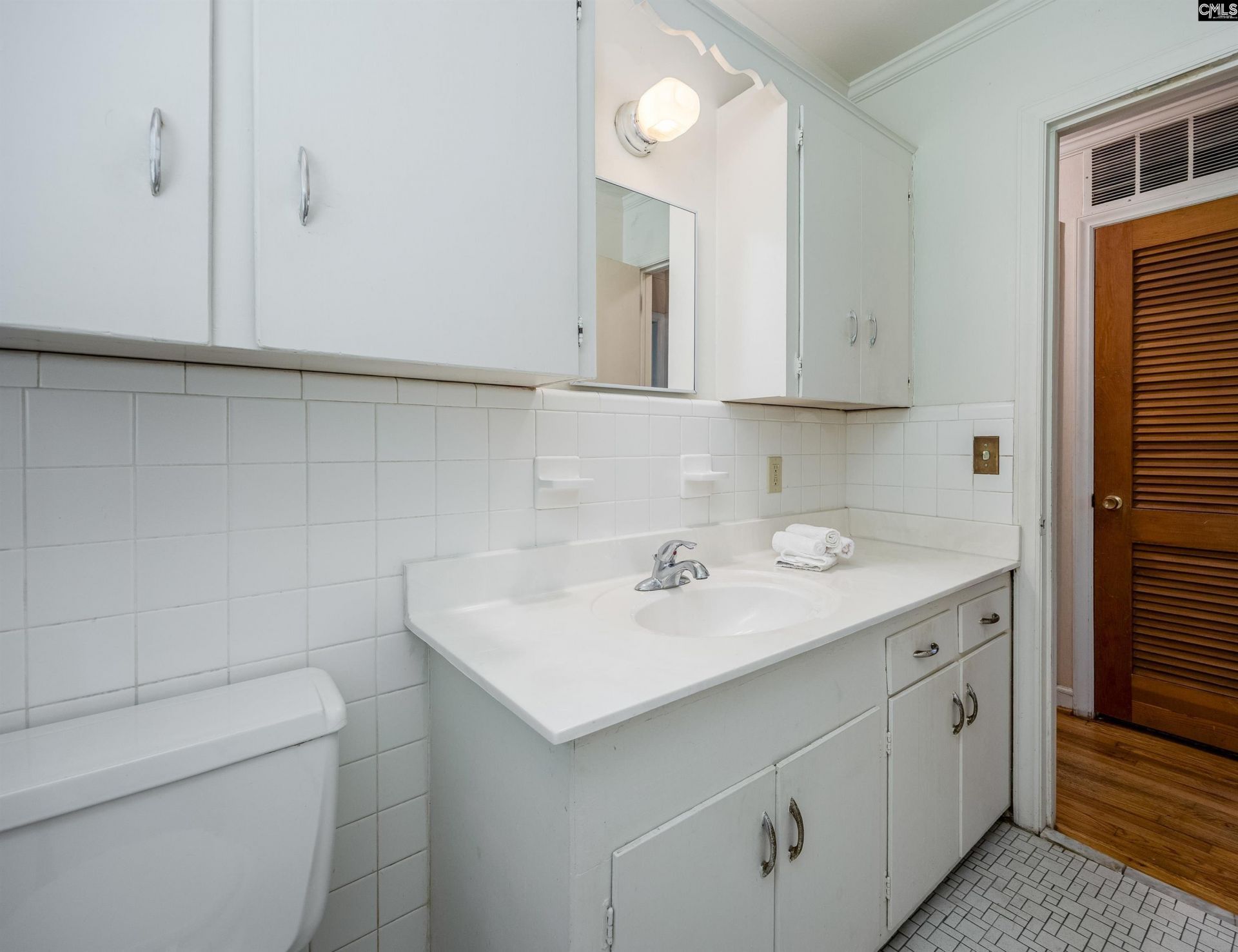 331 Bond Street Photo 34