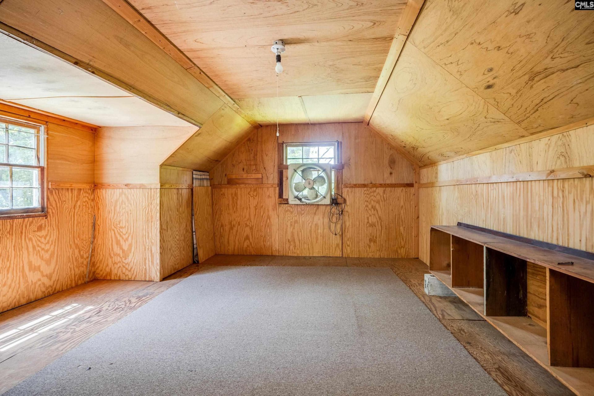 331 Bond Street Photo 41