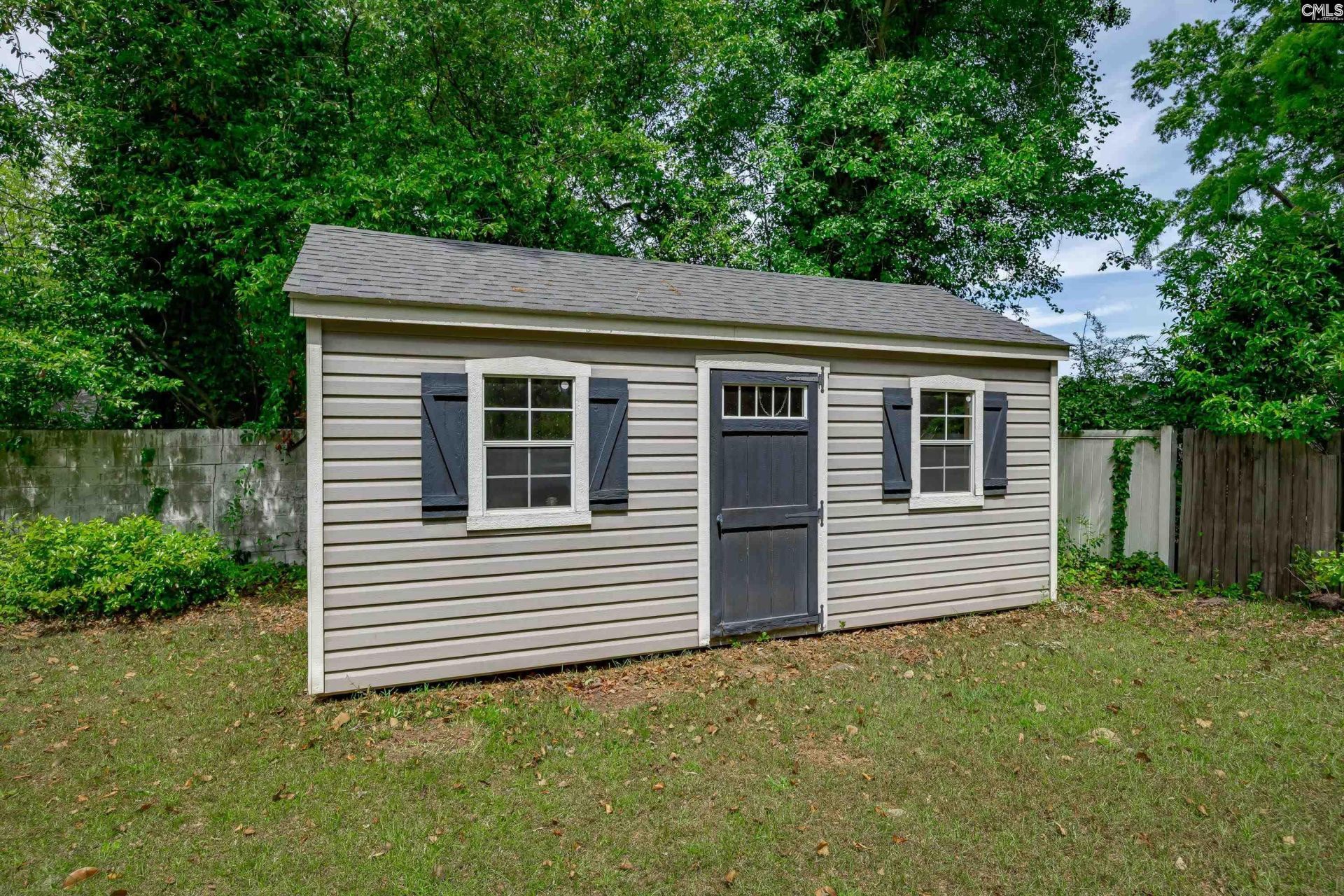 331 Bond Street Photo 45