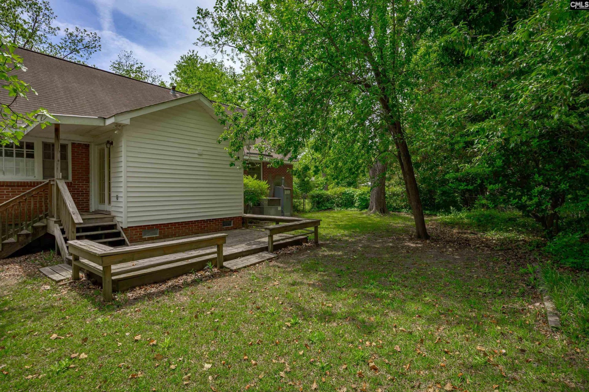 331 Bond Street Photo 50