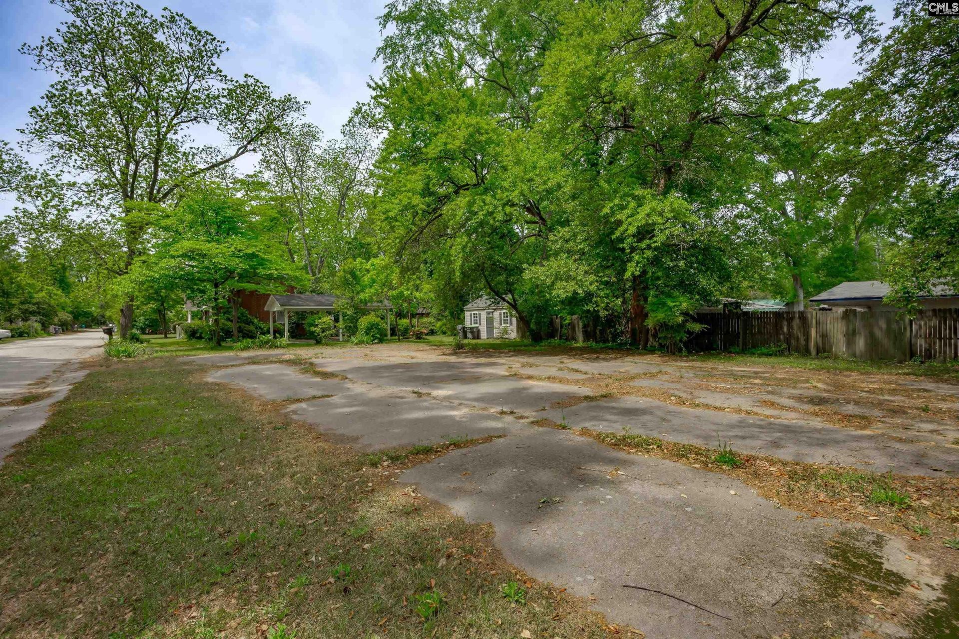 331 Bond Street Photo 51