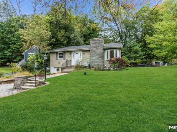 55 Orchard Drive, VERNON, NJ 07462