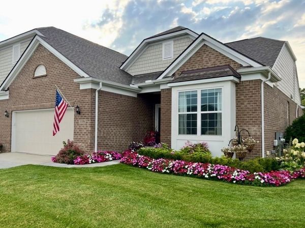 3376 Bella Vista Drive, Ann Arbor, MI 48108