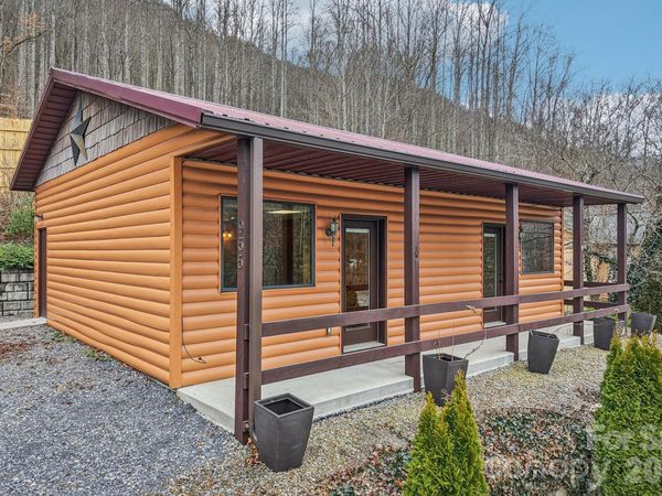 955 Soco Road, Maggie Valley, NC 28751