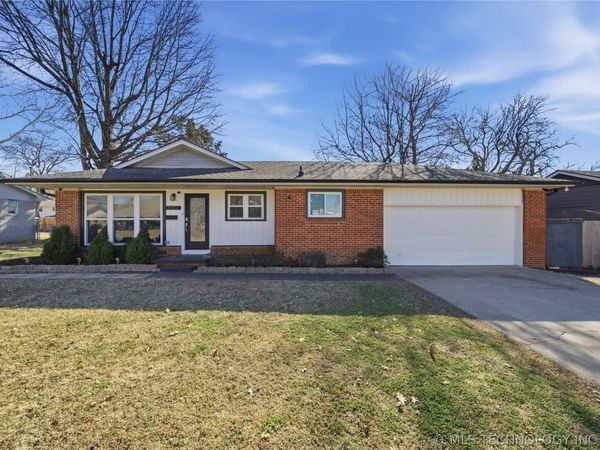 3932 E 51st Place, Tulsa, OK 74135