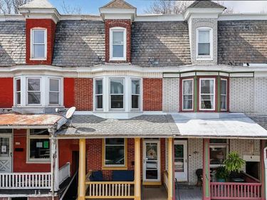 447 W WALNUT STREET, KUTZTOWN, PA 19530