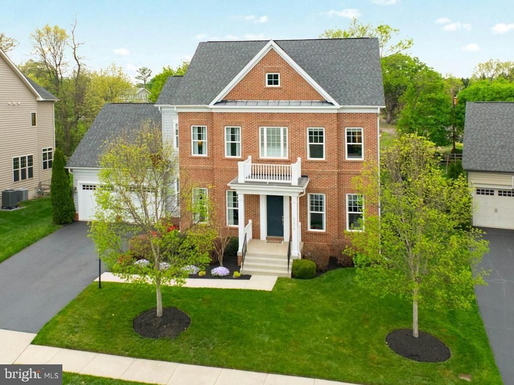 43814 Grantner Place, Ashburn, VA 20147 Main Photo