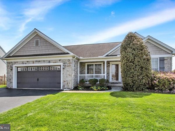 2515 ADMIRE SPRINGS DRIVE, DOVER, PA 17315