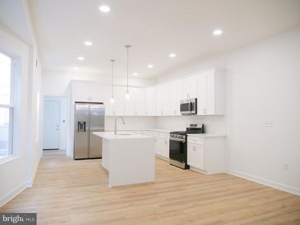 2555 N 33RD STREET, PHILADELPHIA, PA 19132