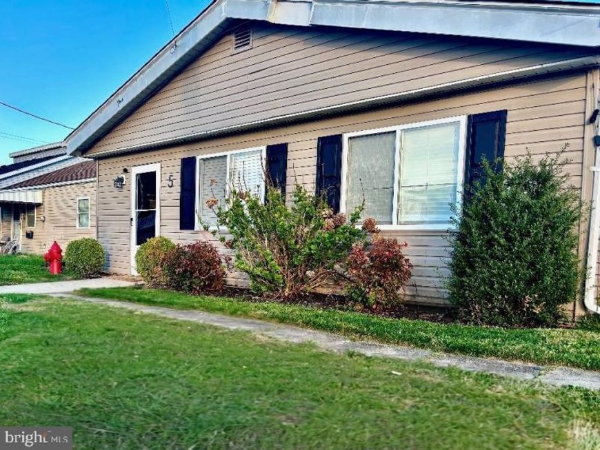 5 Gumwood Drive, Baltimore, MD 21220 Main Photo