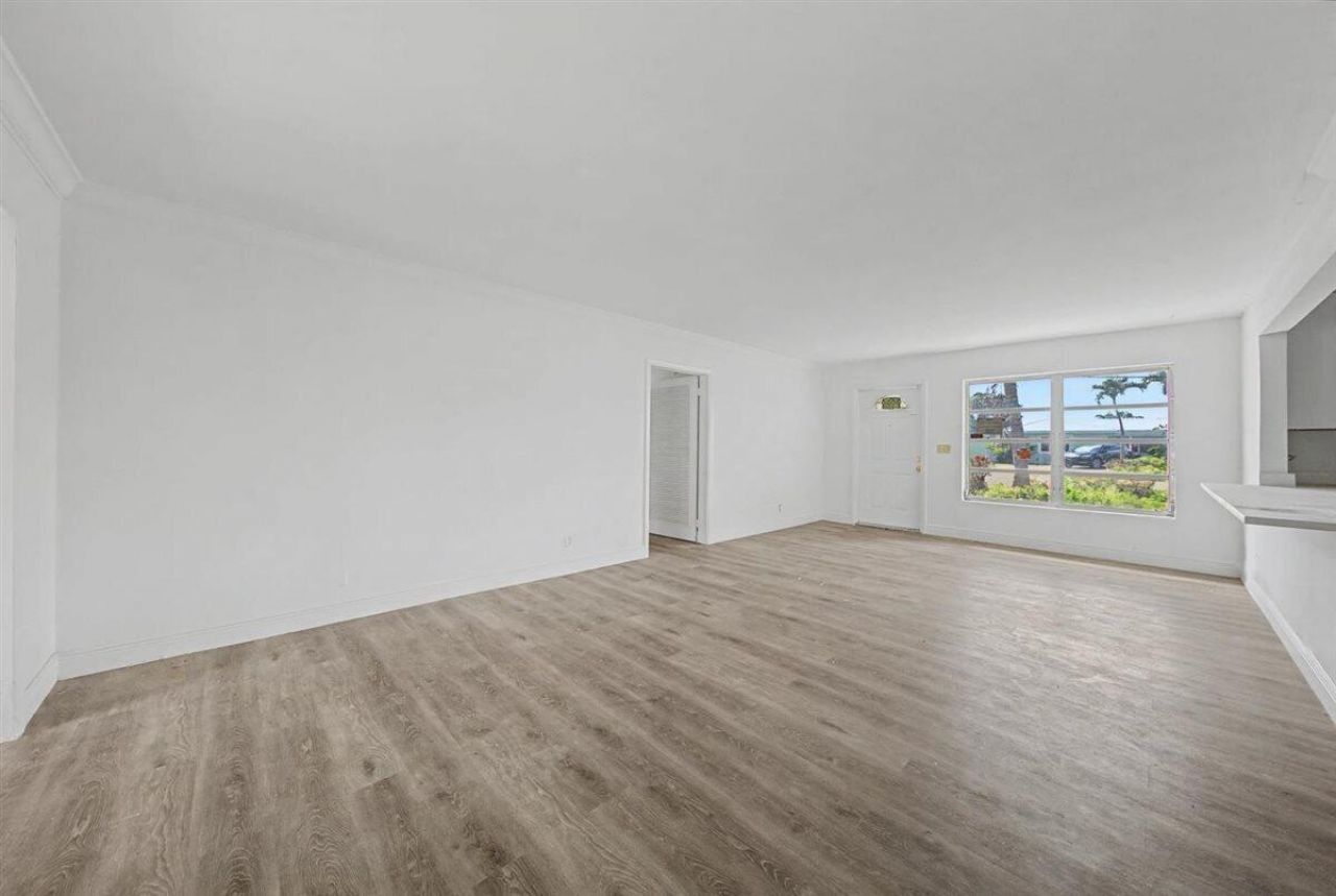 7730 W Lake Drive, Lake Clarke Shores, FL 33406 Photo