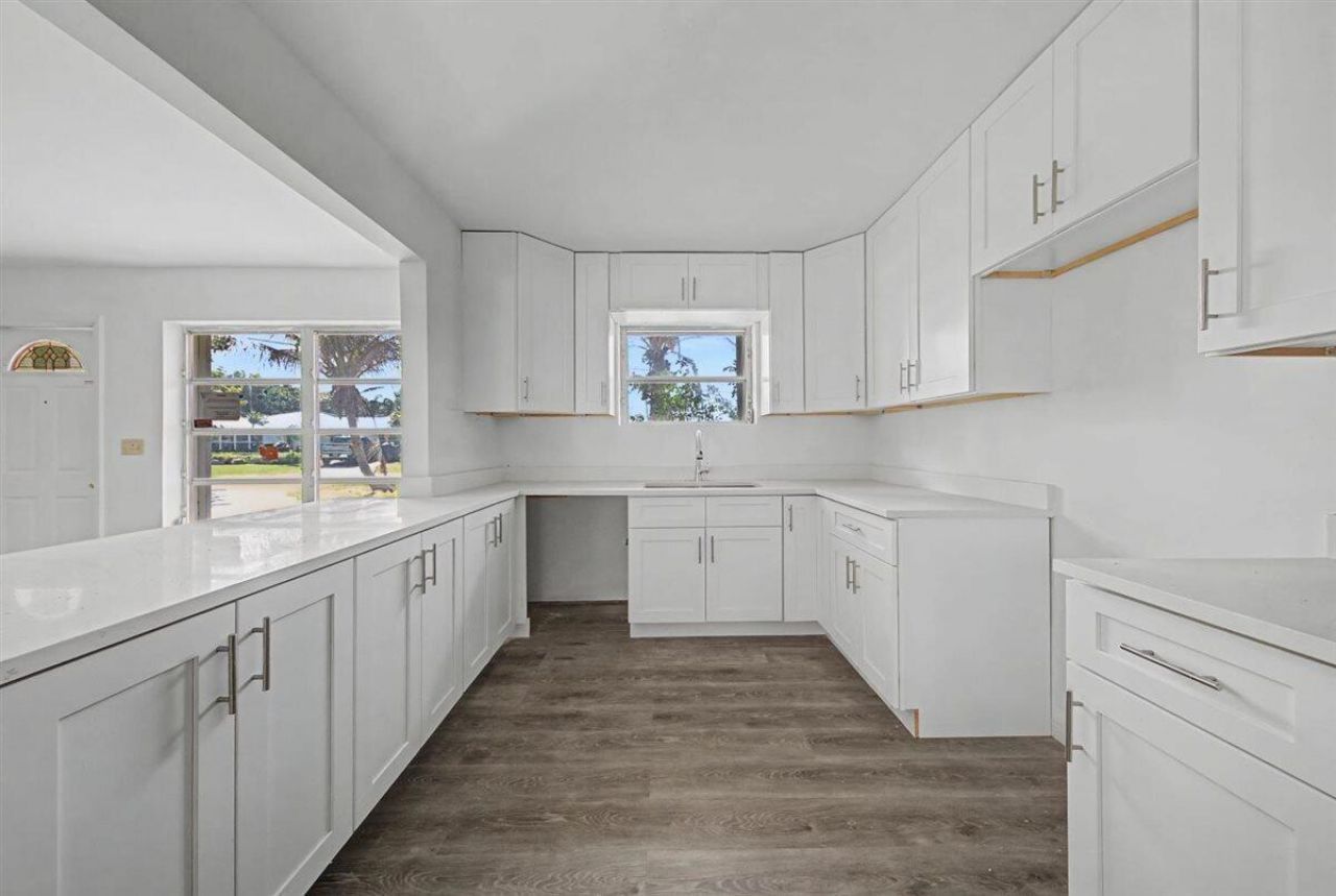 7730 W Lake Drive, Lake Clarke Shores, FL 33406 Photo