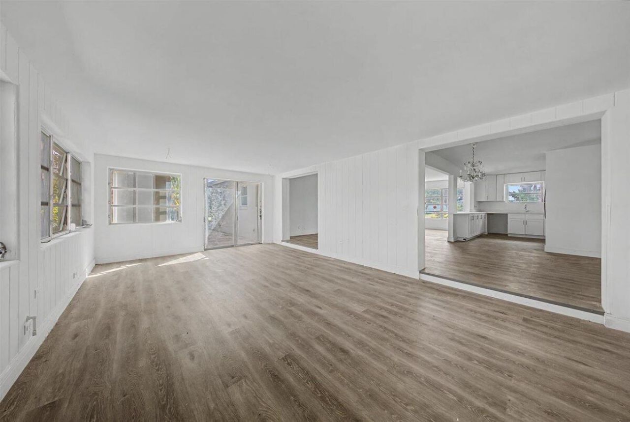 7730 W Lake Drive, Lake Clarke Shores, FL 33406 Photo