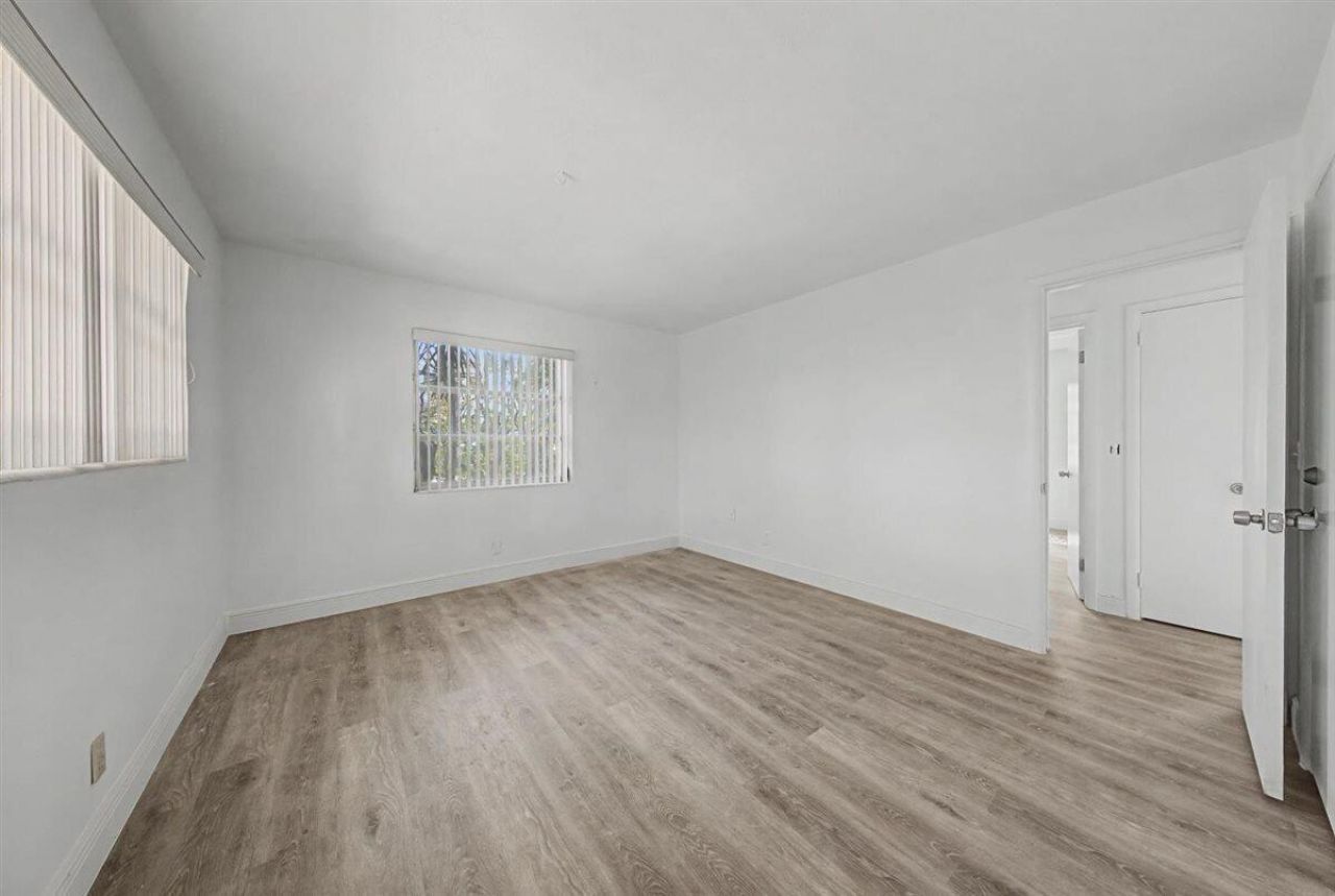 7730 W Lake Drive, Lake Clarke Shores, FL 33406 Photo