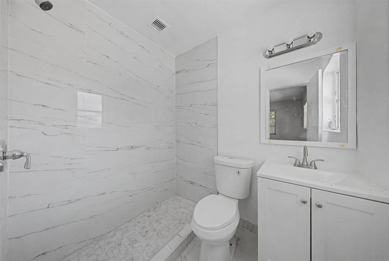 7730 W Lake Drive, Lake Clarke Shores, FL 33406 Photo