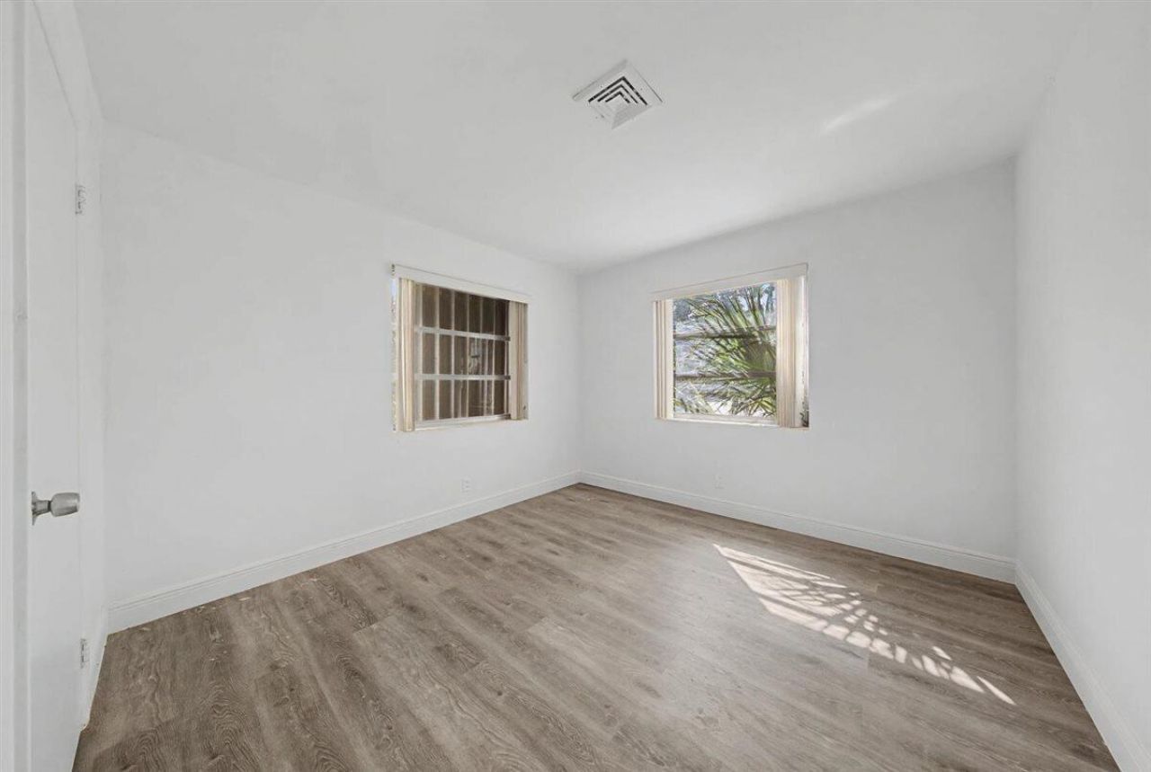 7730 W Lake Drive, Lake Clarke Shores, FL 33406 Photo