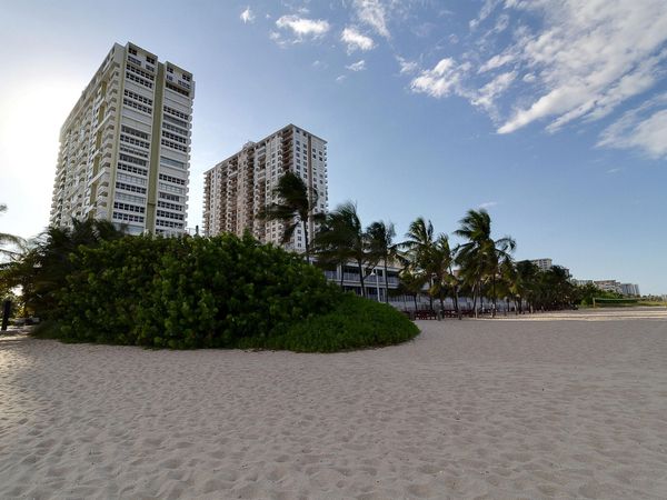 101 Briny Avenue, Unit 409, Pompano Beach, FL 33062