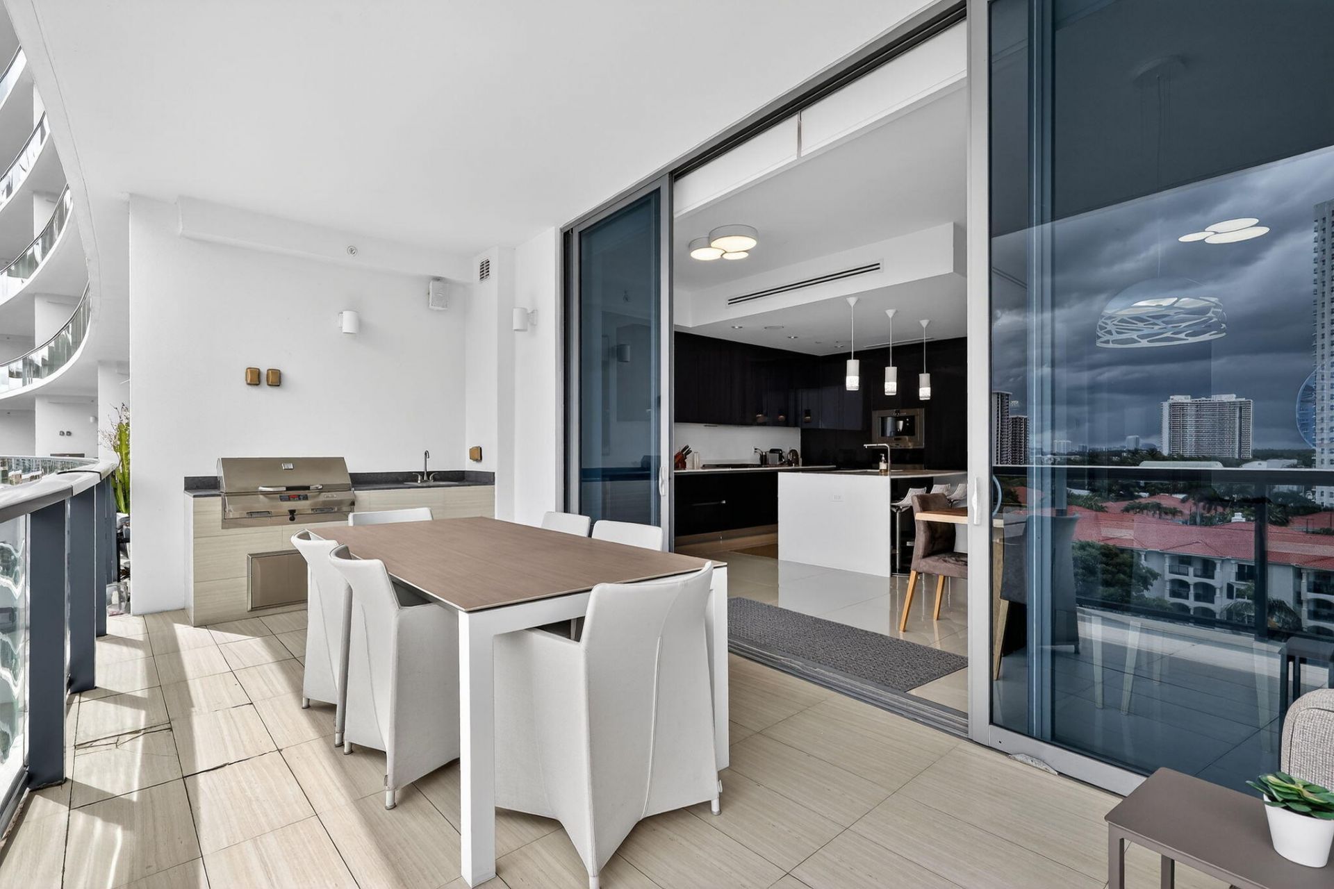 3250 NE 188th Street, Unit 706, Aventura, FL 33180 Photo