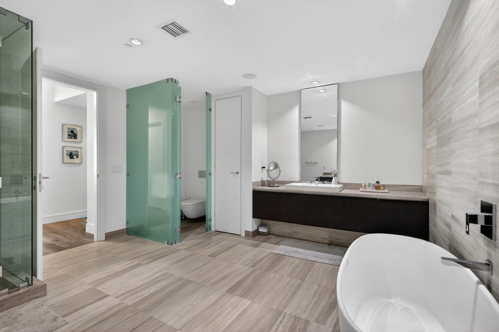 3250 NE 188th Street, Unit 706, Aventura, FL 33180 Photo