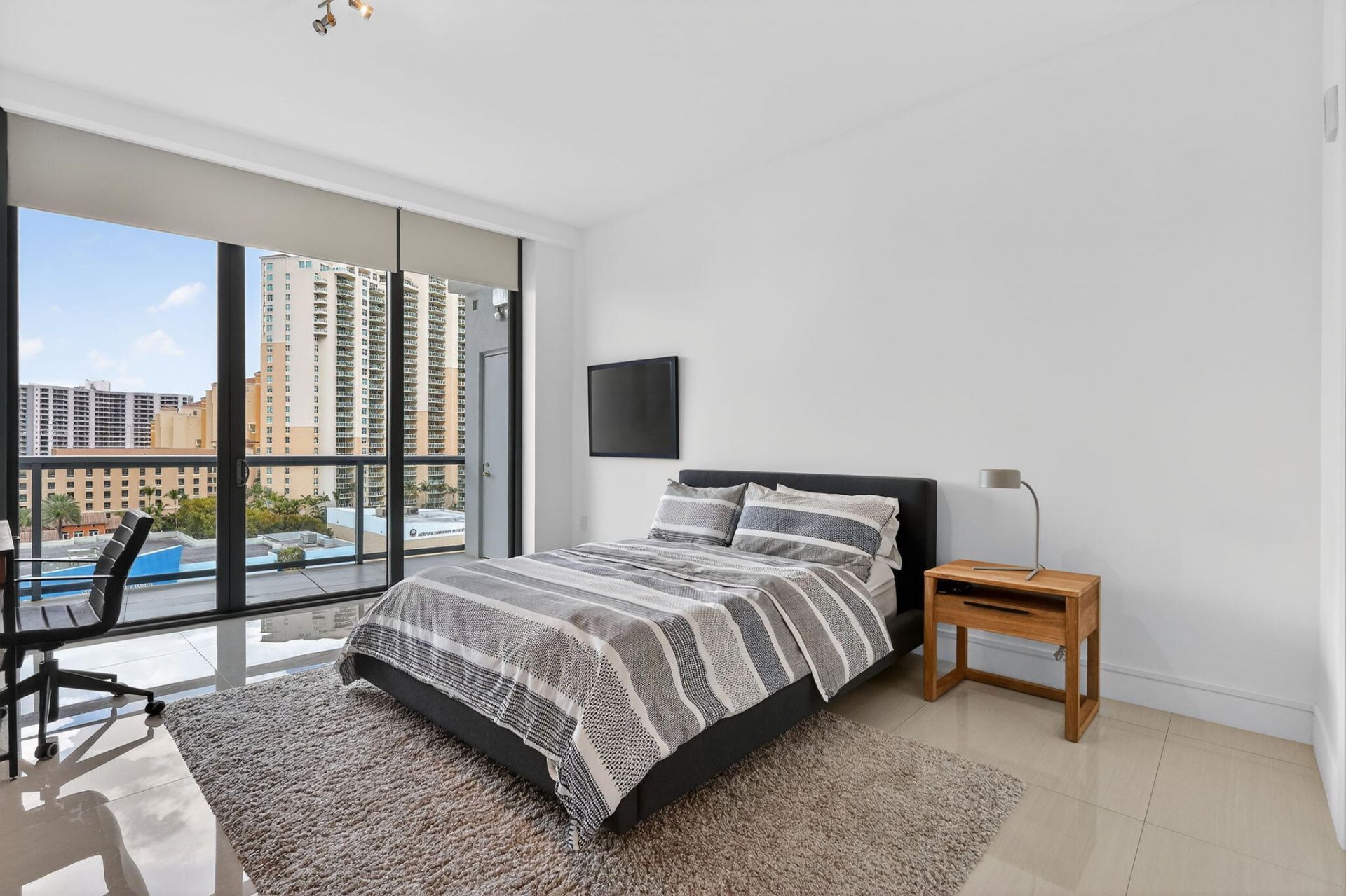 3250 NE 188th Street, Unit 706, Aventura, FL 33180 Photo