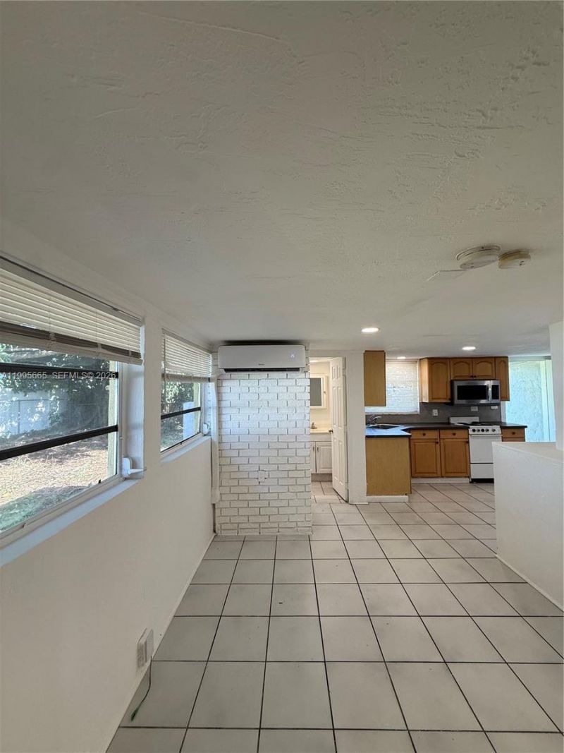 1101 N 58th Ave , Unit 1-4, Hollywood, FL 33021 Photo