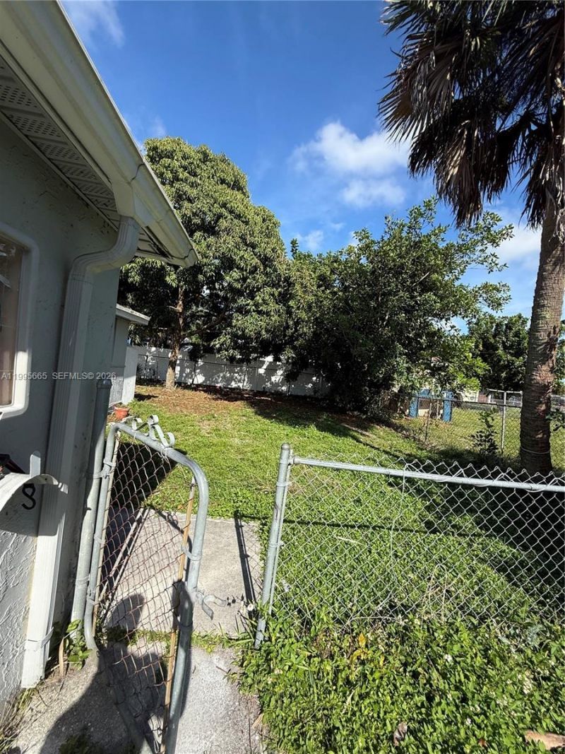 1101 N 58th Ave , Unit 1-4, Hollywood, FL 33021 Photo