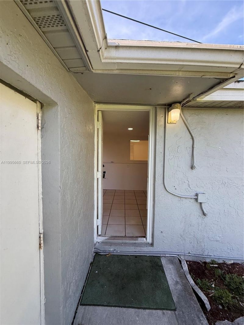 1101 N 58th Ave , Unit 1-4, Hollywood, FL 33021 Photo