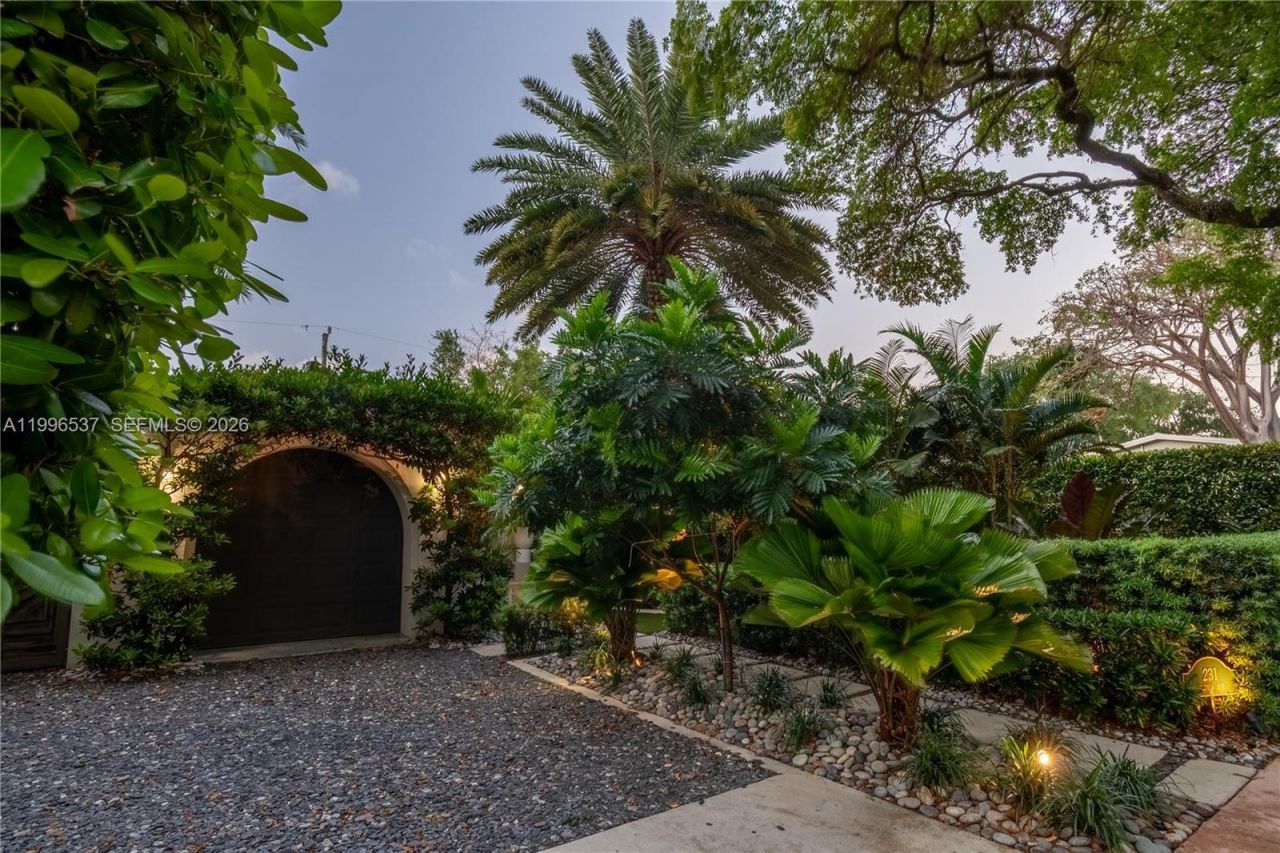 231 Fluvia Ave, Coral Gables, FL 33134 Photo