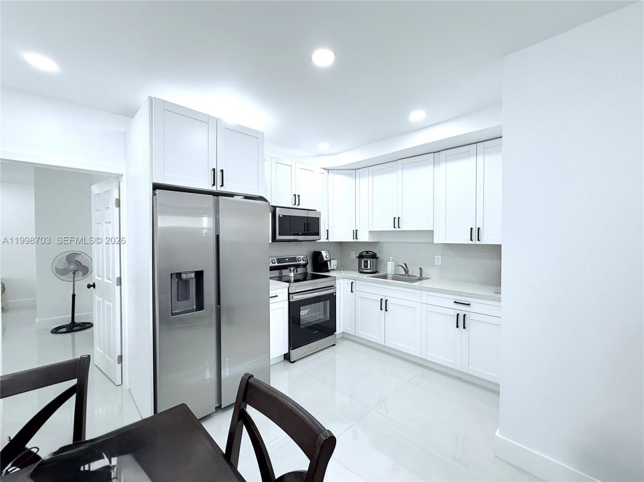 4600 W 8th Ave, Unit B, Hialeah, FL 33012 Photo