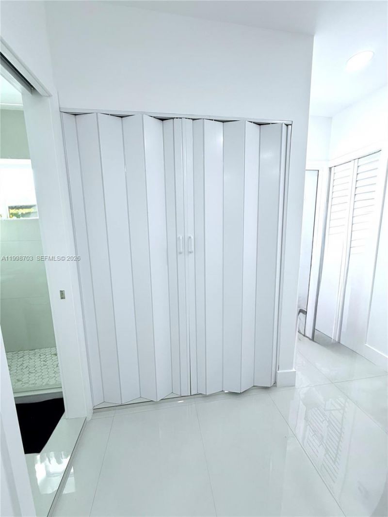 4600 W 8th Ave, Unit B, Hialeah, FL 33012 Photo