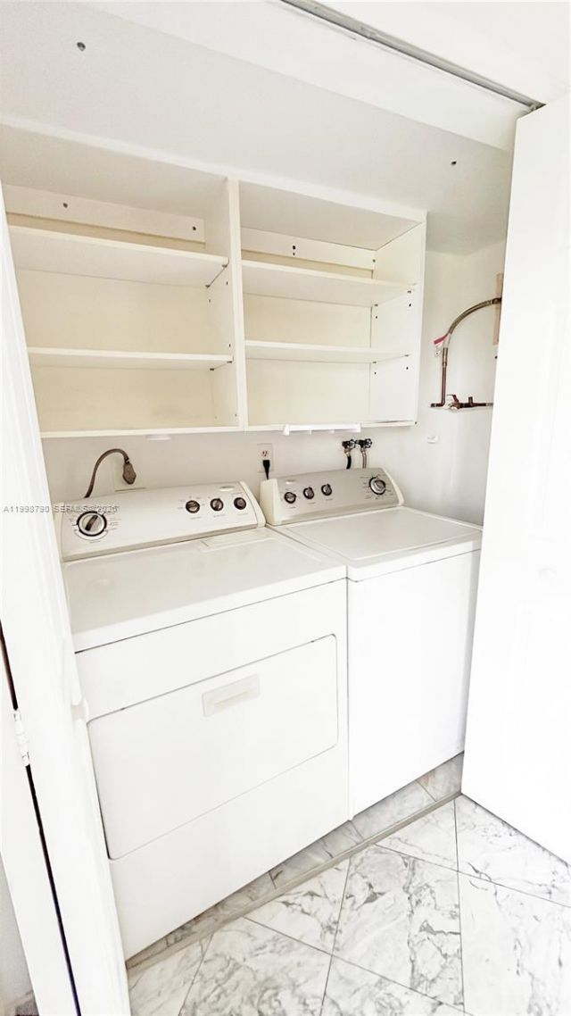 1283 W 51st Place, Unit 12, Hialeah, FL 33012 Photo