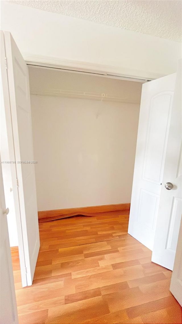 1283 W 51st Place, Unit 12, Hialeah, FL 33012 Photo