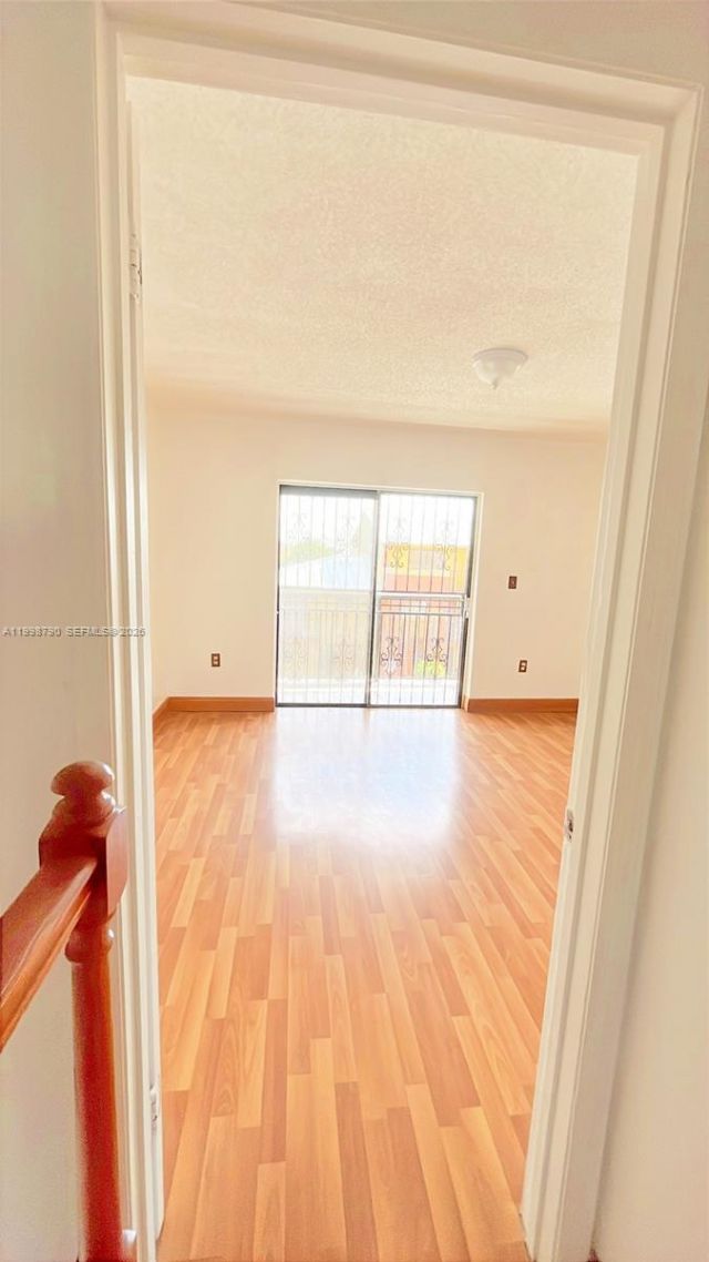 1283 W 51st Place, Unit 12, Hialeah, FL 33012 Photo