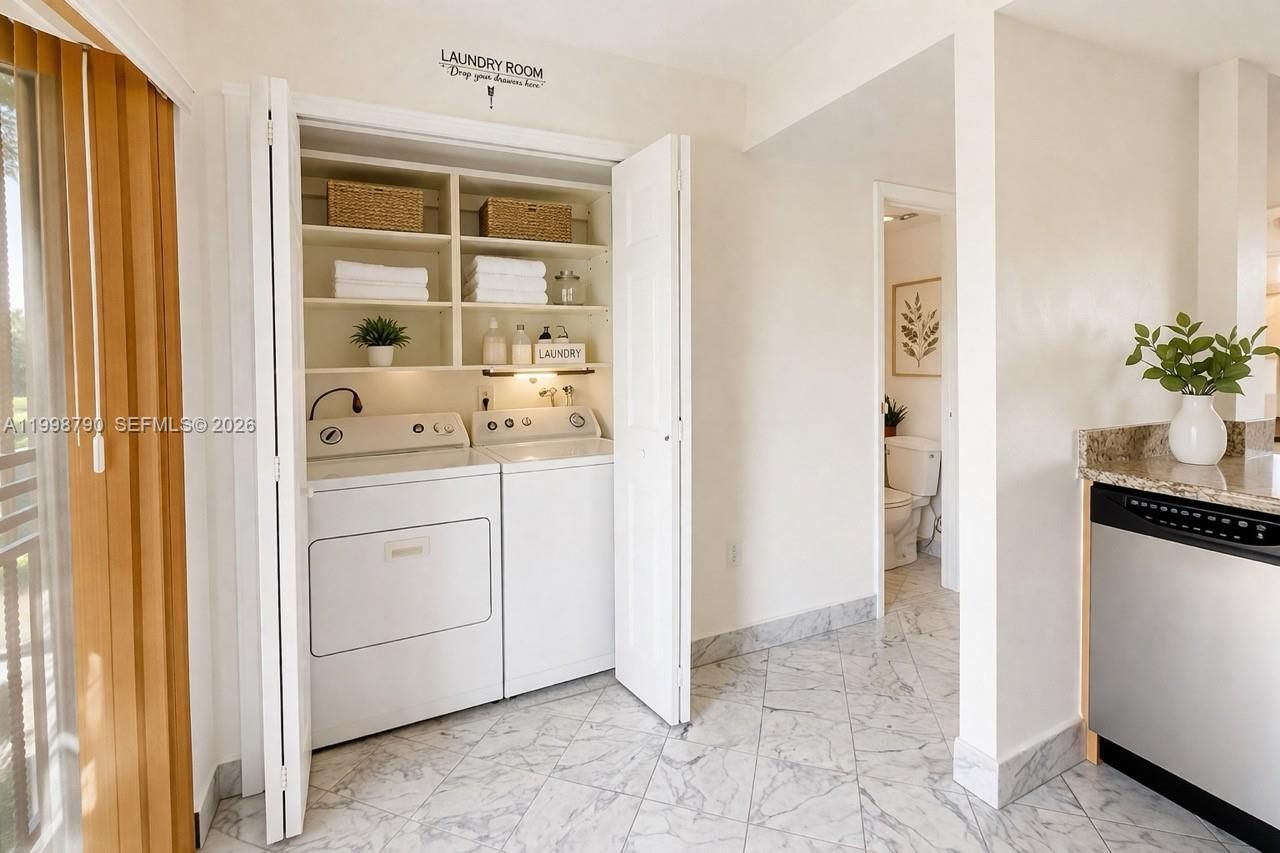 1283 W 51st Place, Unit 12, Hialeah, FL 33012 Photo