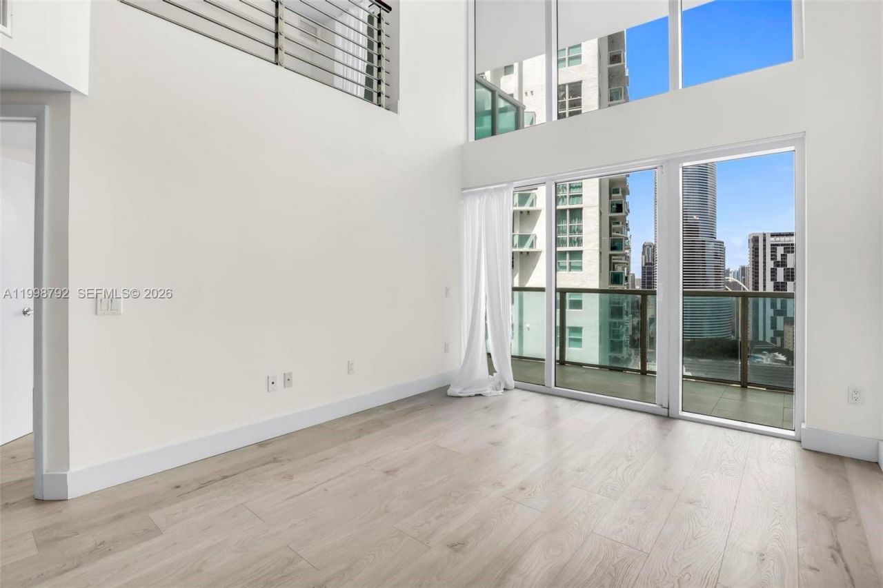 41 SE 5th St, Unit 1709, Miami, FL 33131 Photo