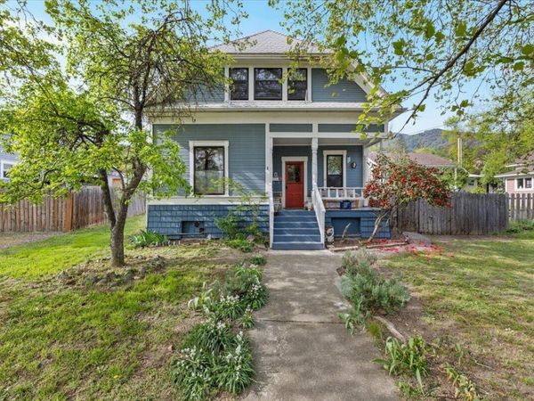 590 Allison Street, Ashland, OR 97520