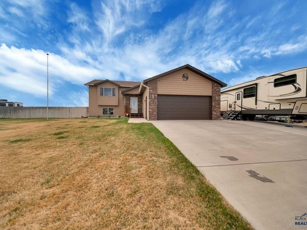 14839 FOX TRAIL, Box Elder, SD 57719