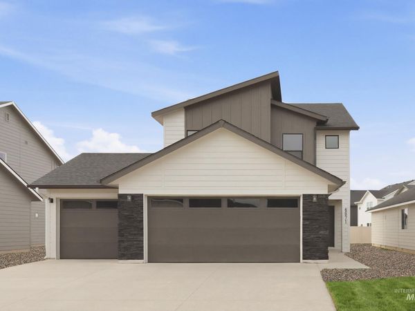 6671 W Plateau Creek Dr, Meridian, ID 83646