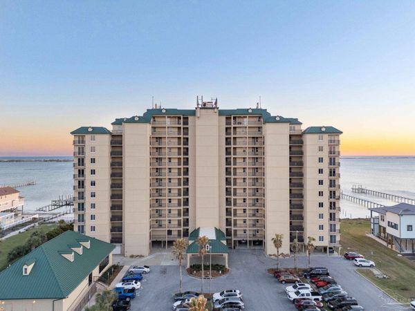 10335 Gulf Beach Hwy, Unit 404, Pensacola, FL 32507