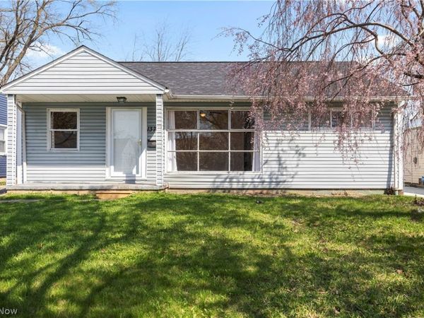 13704 Elsetta Avenue , Cleveland, OH 44135